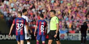 الحكم مانزانو في "الكلاسيكو".. برشلونة لا يفوز - شبكة أطلس سبورت