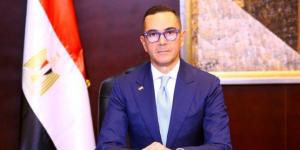 مصر: وزير الاستثمار يلتقى ممثلى شركة كينجدم لاستعراض مشروع إنشاء مصنع لصناعة الكتان - شبكة أطلس سبورت