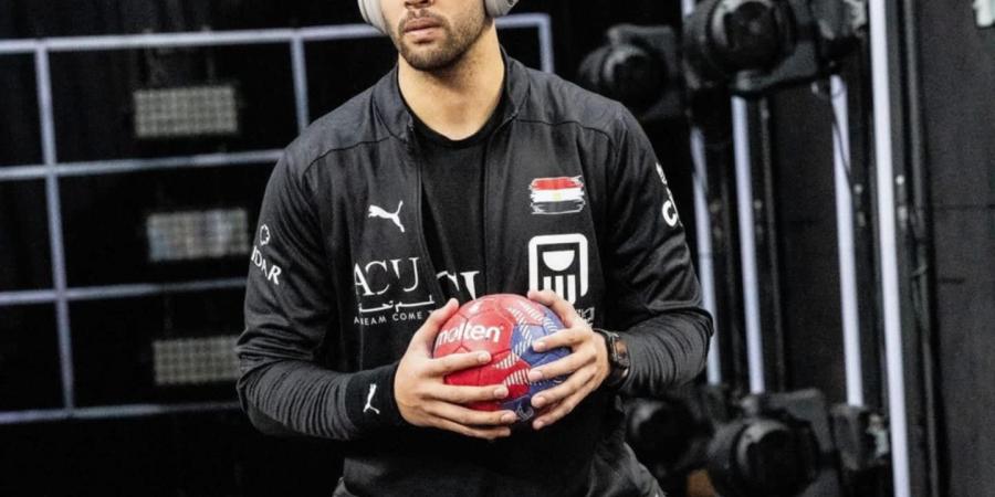 أحمد هشام دودو يدعم منتخب اليد في ربع نهائي بطولة العالم - شبكة أطلس سبورت