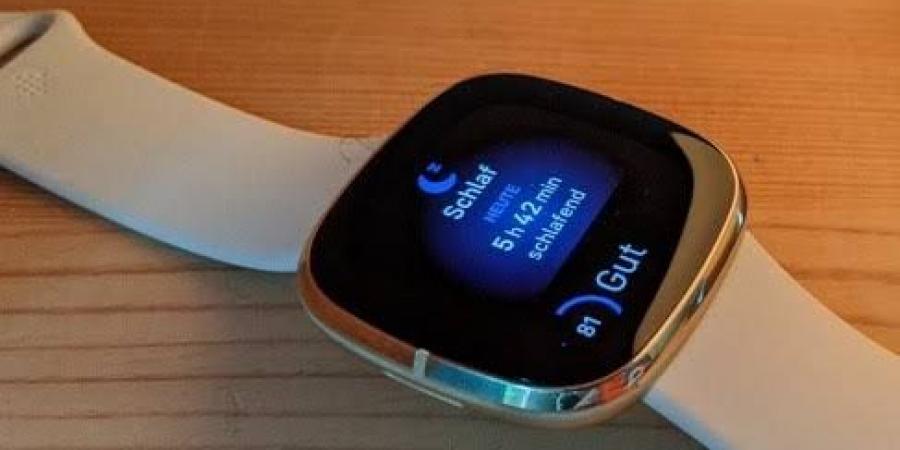 ارتفاع حرارة ساعات Fitbit قد يسبب إصابات وجوجل تقدم تحديثًا وتعويضًا 50 دولارًا - شبكة أطلس سبورت