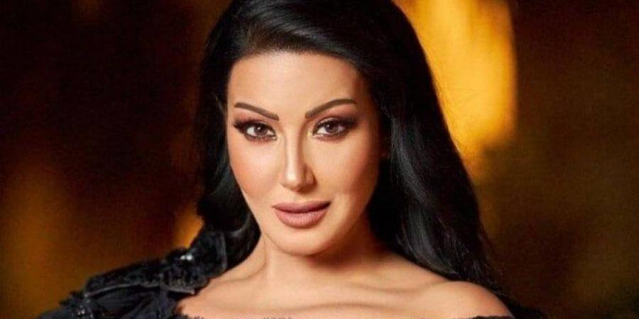 سمية الخشاب تبدأ التحضيرات لمسلسل «أم 44» وتشيد بتطور السعودية.. فيديو - شبكة أطلس سبورت