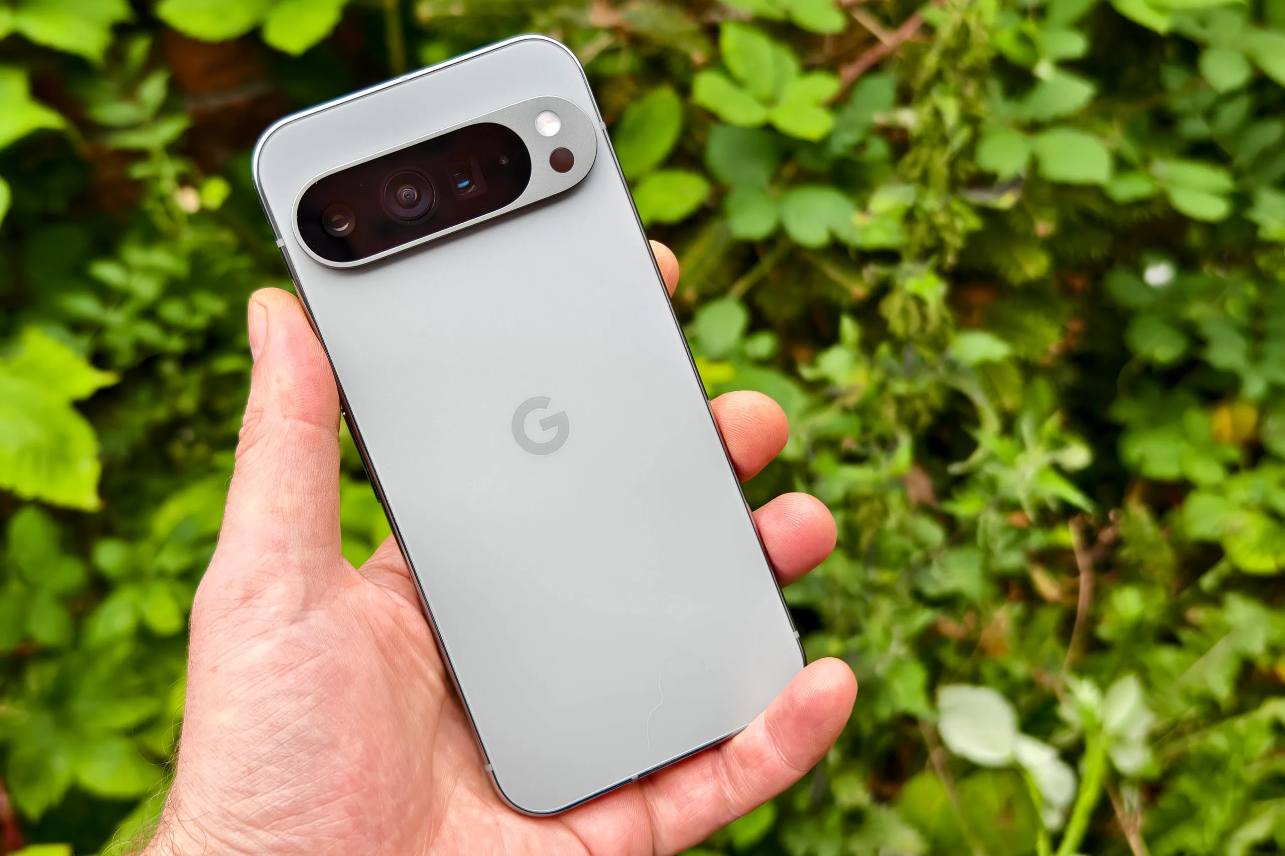 مزود ببطارية 5060 مللي أمبير.. سعر ومواصفات google pixel 9 pro xl