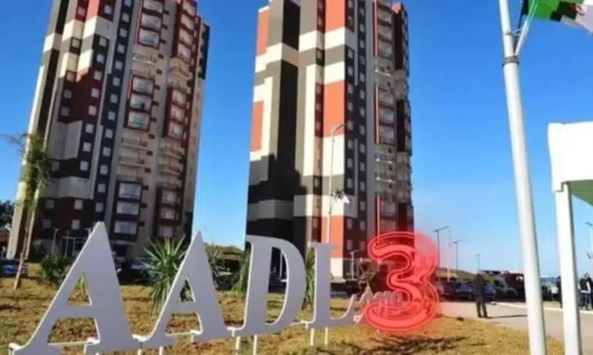 A.A.D.L 3  تُوضح موعد إعلان اسماء المستفيدين من سكنات عدل 3 المرحلة الأولي 2024