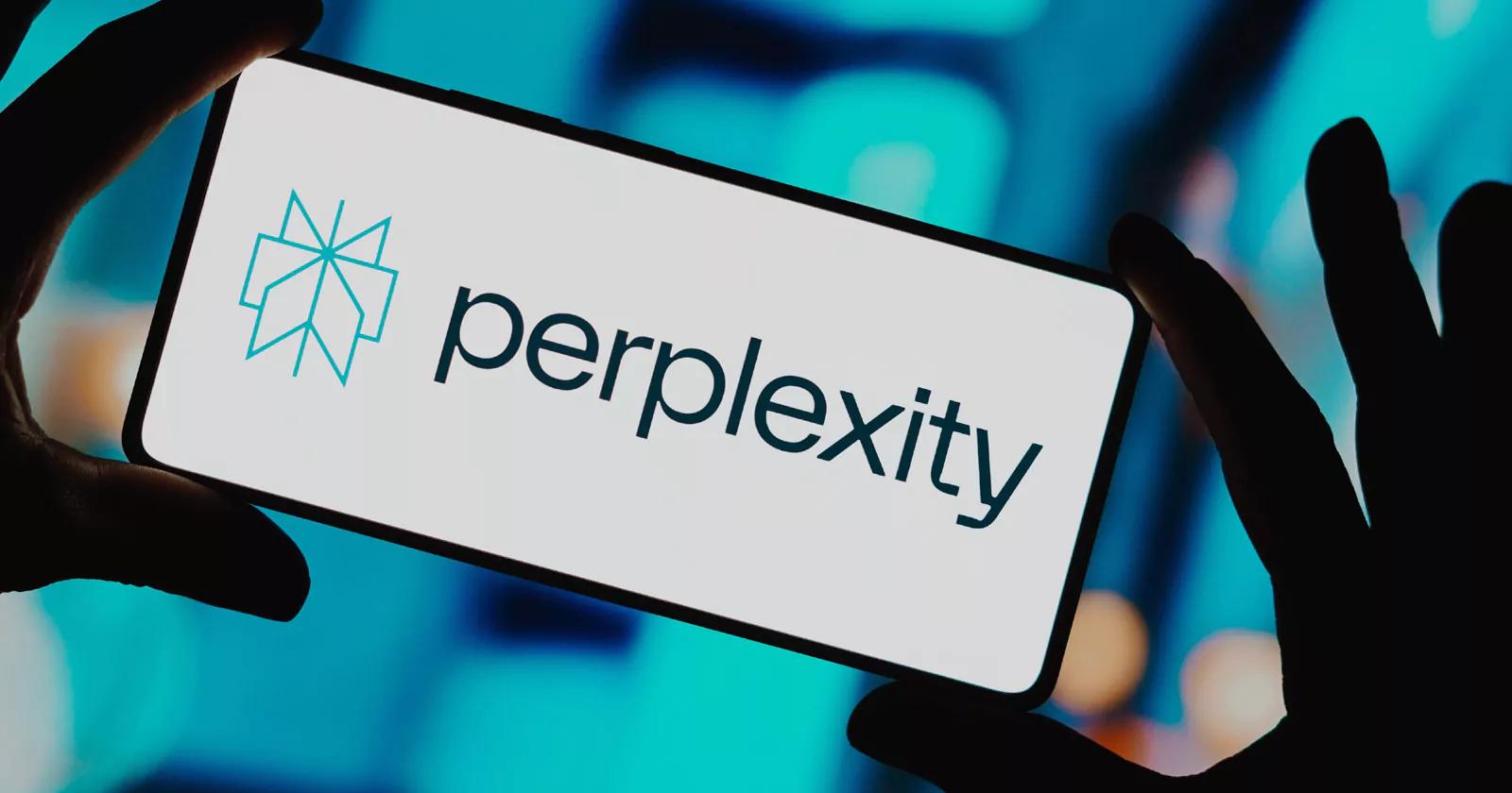 مقارنة شاملة بين ChatGPT و Perplexity.. أيهما يتفوق في تقديم نتائج البحث عبر الإنترنت ودقة الإجابات للمستخدمين؟